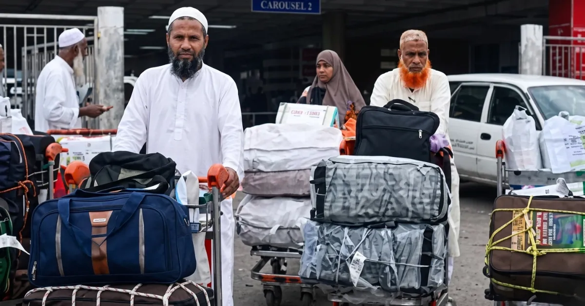হজ শেষে দেশে ফিরলেন ৫২ হাজার হাজি