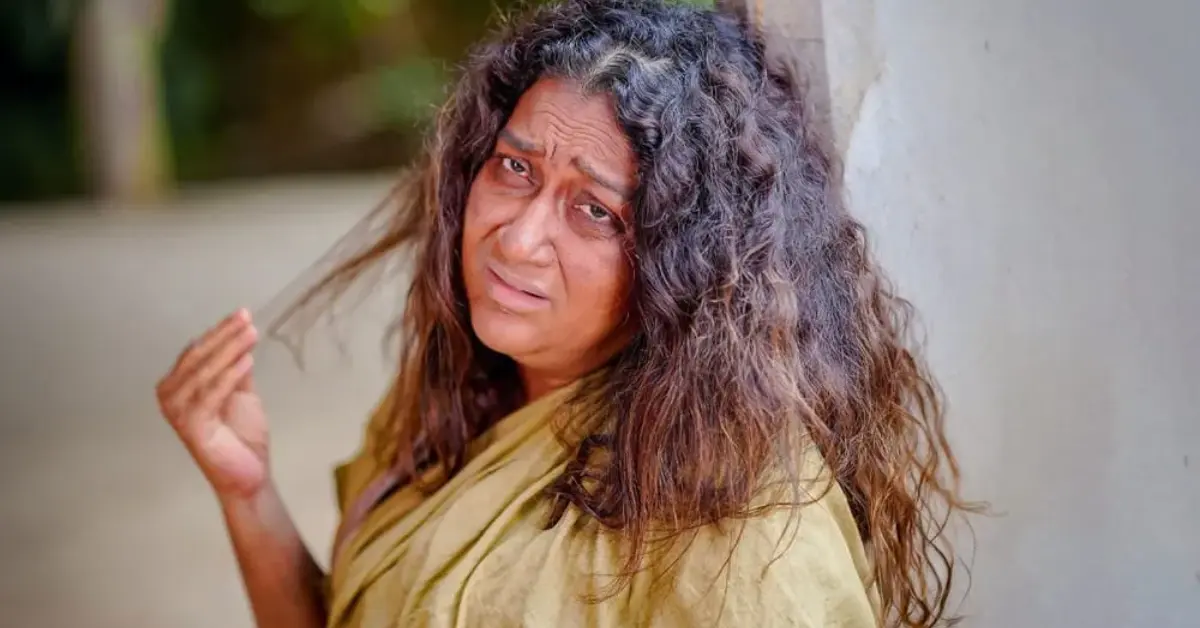 নতুন রূপে দীপা খন্দকার